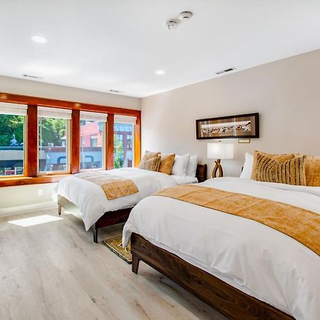 Port Angeles City View Loft ภายนอก รูปภาพ